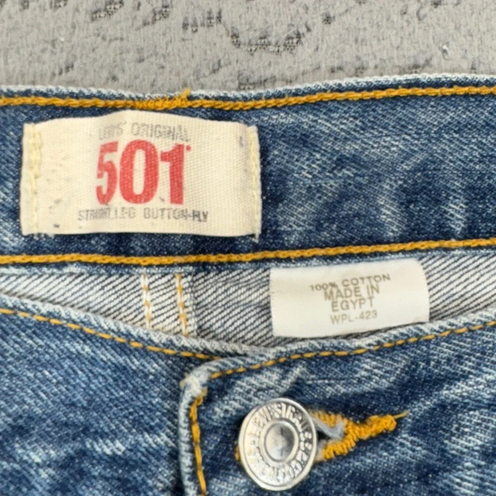 Levis 501 Jeans Mens 36x29 Blue Straight Leg Button Fly Denim Stonewash Original